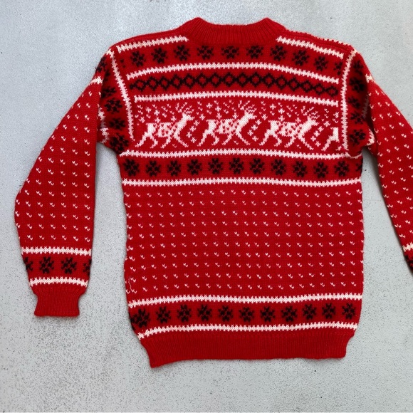 Dale of Norway Christmas Reindeer Black white red Sweater size small 40 - Picture 7 of 13